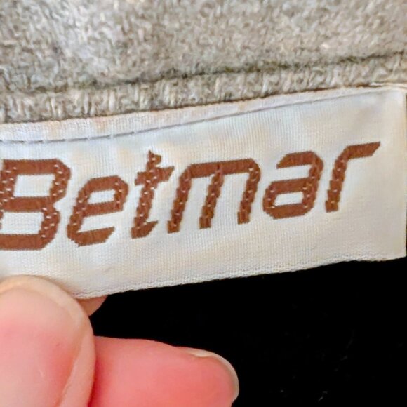Rare Vintage Betmar NY Velvet and Wool Cape - Picture 5 of 5